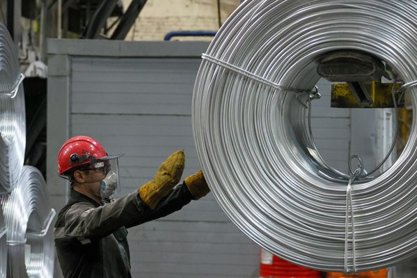 ژاپن صادرات محصولات آلومینیومی و فولادی به روسیه را منع کرد