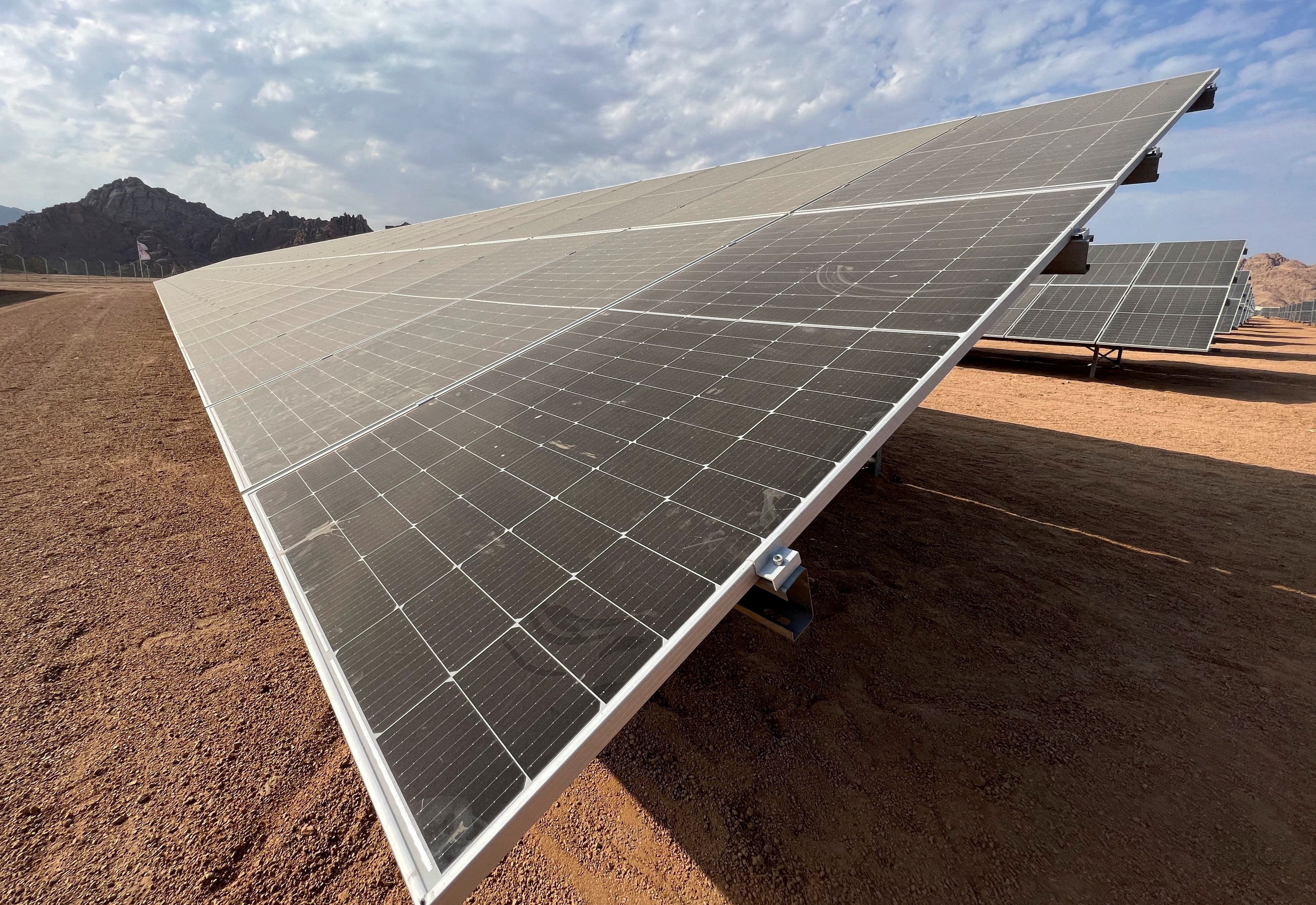مصر با انرژی خورشیدی آلومینیوم تولید خواهد کرد