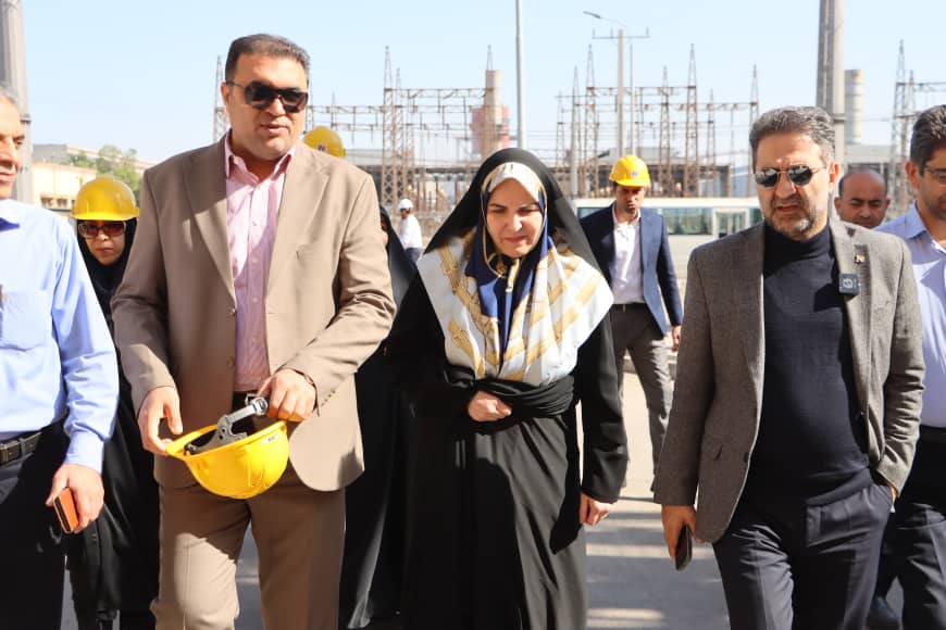 بازدید مشاور اقتصادی رئیس‌جمهور از آلومینیوم المهدی با محور توسعه تولید