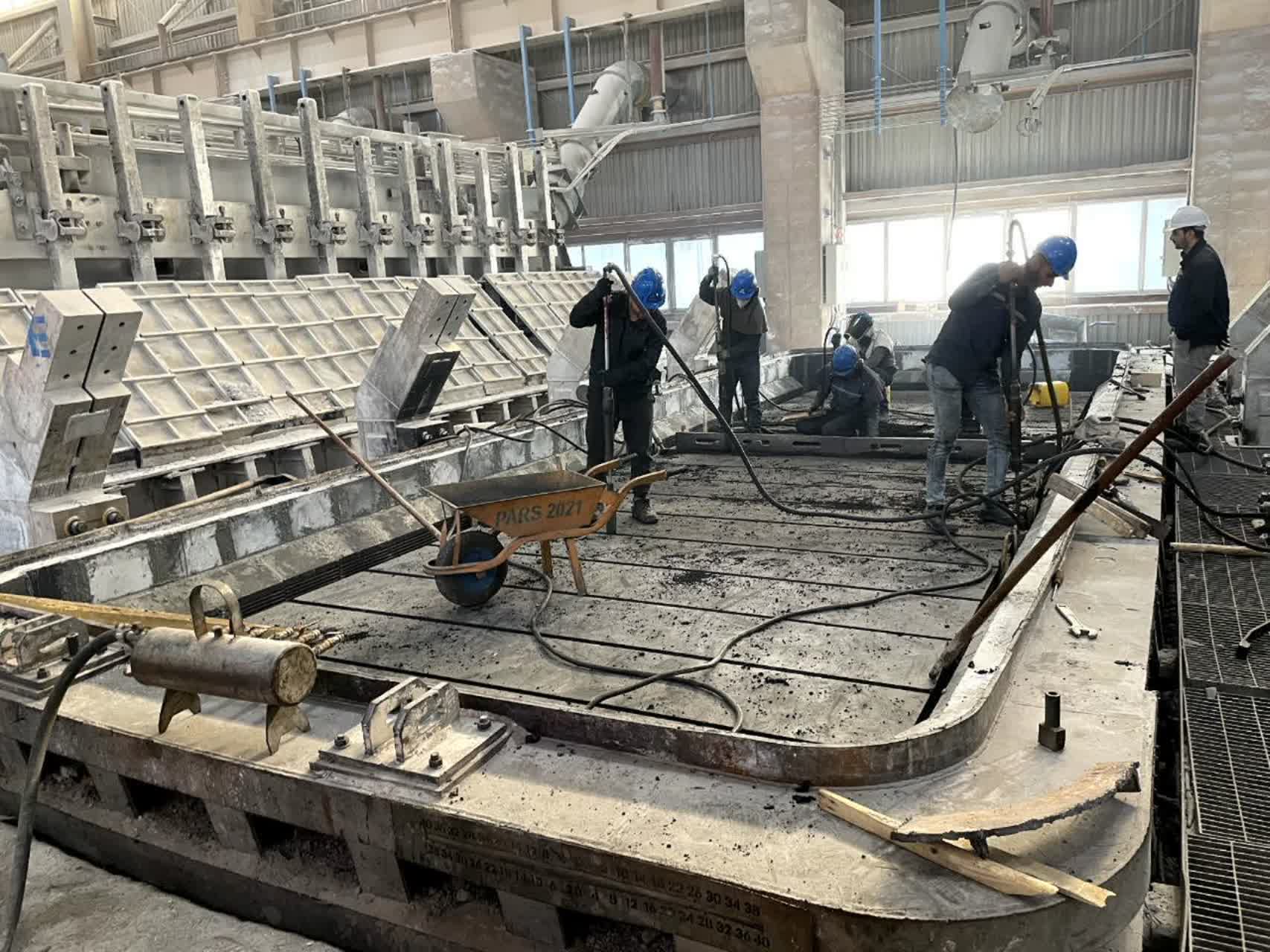 بومی‌سازی کامل فرایند تولید شمش آلومینیوم جاجرم