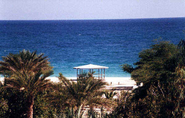 کيش روي گنج 300 ميليارد دلاري خوابيده است
