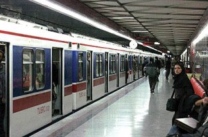 شیوع بیماری مرموز میان کارکنان متروی تهران