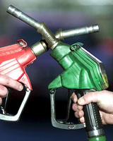 فروش بنزین مخلوط با گازوئیل!!!!