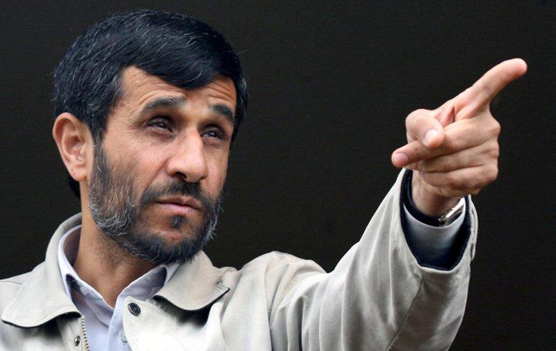 اظهار نظر احمدی‌نژاد پیرامون سخنان رهبری درباره تغییر نظام سیاسی کشور
