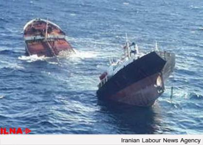 16 مسافر شناور غرق شده در خلیج فارس جان خود را از دست دادند