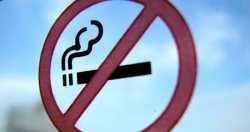 وزارت بهداشت: كارمندان سیگاری مشمول كسر حقوق می‌شوند