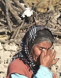 آزردگي خاطر زلزله‌زدگان از نحوه انعكاس اخبار زلزله در صداوسيما