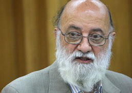 مهدی چمران با انتقاد شدید از طرح دولت با جدایی ری از تهران عده‌ای گردن‌کلفت و میلیاردر می‌شوند/ انسان عاقل از تجربه‌ها استفاده می‌کند 