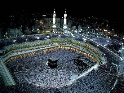 آل سعود 40 درصد از درآمد حج را به آمریکا داد!