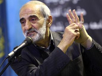 اظهارات مشمئز کننده شریعتمداری در مورد خاتمی: او باید رد صلاحیت شود!