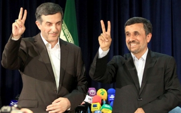 همراهی احمدی نژاد با مشایی 74 ضربه شلاق و 6 ماه زندانی دارد