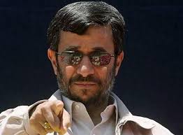 پس از ناكام ماندن طرح دانشگاه ايرانيان احمدی‌نژاد به دنبال تاسیس دانشگاه در ونزوئلا