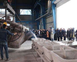 بازديد دانش آموزان از شركت آلوميناي ايران